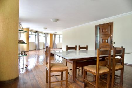 Apartamento à venda com 333m², 4 quartos e 3 vagasSala 1