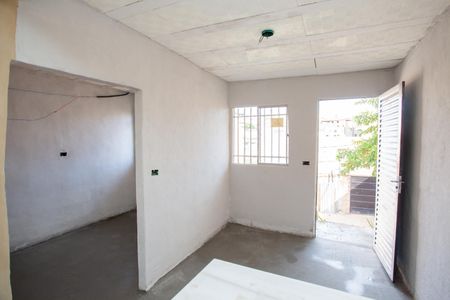 Casa à venda com 200m², 1 quarto e 5 vagas Casa à venda com 200m², 1 quarto e 5 vagasSala e Cozinha - Kitnet 2