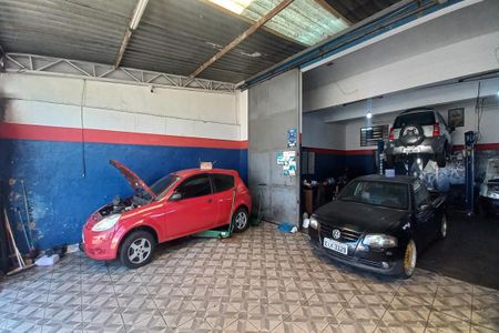 Casa à venda com 300m², 3 quartos e 5 vagasGaragem 