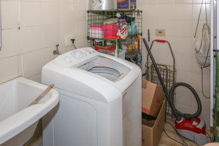 Apartamento à venda com 92m², 3 quartos e 1 vagaÁrea de Serviço