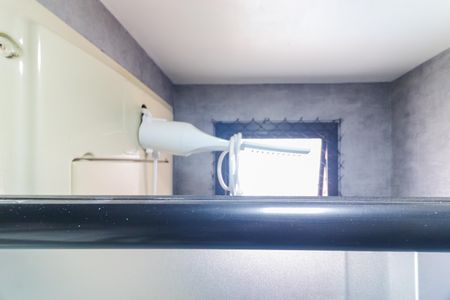 Apartamento à venda com 54m², 2 quartos e 1 vaga Apartamento à venda com 54m², 2 quartos e 1 vagaBanheiro Social