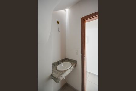 Casa à venda com 192m², 3 quartos e 4 vagas Casa à venda com 192m², 3 quartos e 4 vagasLavabo