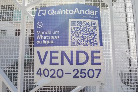 Casa à venda com 192m², 3 quartos e 4 vagas Casa à venda com 192m², 3 quartos e 4 vagasPlaca na Fachada - VGEF-619 - 22/10/2025