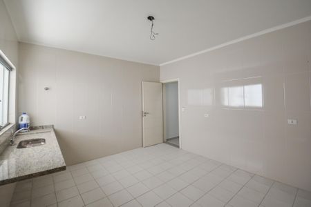 Casa à venda com 192m², 3 quartos e 4 vagas Casa à venda com 192m², 3 quartos e 4 vagasCozinha