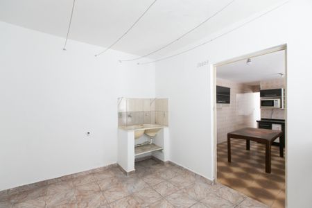 Casa para alugar com 100m², 3 quartos e 1 vagaÁrea de Serviço