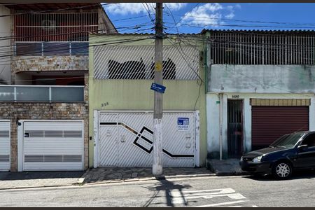 Casa para alugar com 100m², 3 quartos e 1 vagaFachada