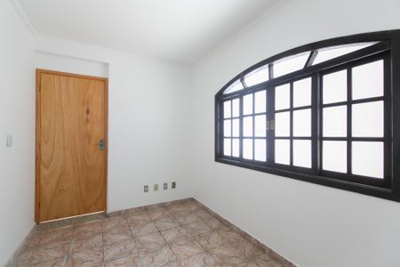 Casa para alugar com 100m², 3 quartos e 1 vagaQuarto 1