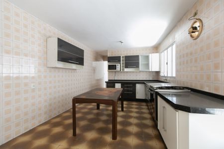 Casa para alugar com 100m², 3 quartos e 1 vagaCozinha