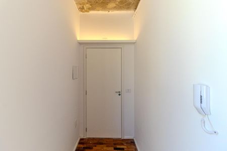 Apartamento para alugar com 46m², 1 quarto e sem vaga Apartamento para alugar com 46m², 1 quarto e sem vagaEntrada