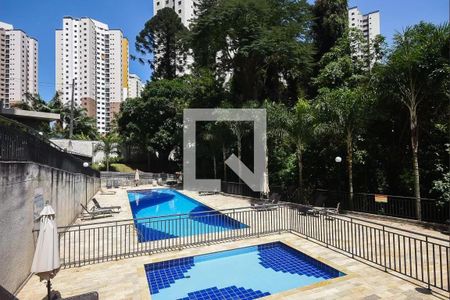 Apartamento à venda com 80m², 3 quartos e 2 vagasÁrea comum - Piscina