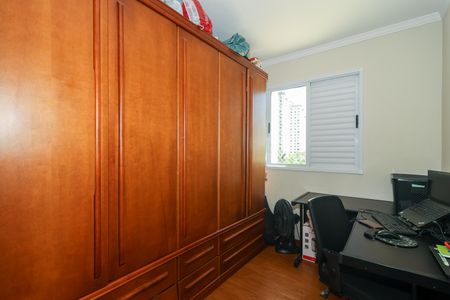 Apartamento à venda com 80m², 3 quartos e 2 vagasQuarto 2