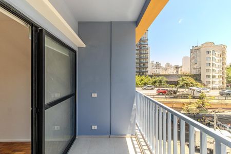 Varanda de kitnet/studio para alugar com 1 quarto, 33m² em República, São Paulo