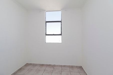 Quarto 1 de apartamento para alugar com 2 quartos, 51m² em Conjunto Residencial José Bonifácio, São Paulo
