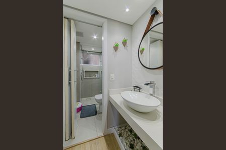 Apartamento à venda com 110m², 3 quartos e 2 vagas Apartamento à venda com 110m², 3 quartos e 2 vagasBanheiro Social