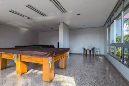 Apartamento à venda com 110m², 3 quartos e 2 vagas Apartamento à venda com 110m², 3 quartos e 2 vagasÁrea comum - Salão de Jogos