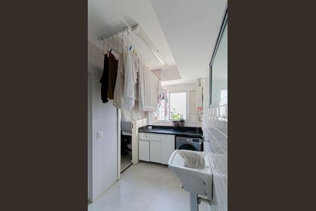 Apartamento à venda com 110m², 3 quartos e 2 vagas Apartamento à venda com 110m², 3 quartos e 2 vagasÁrea de Serviço