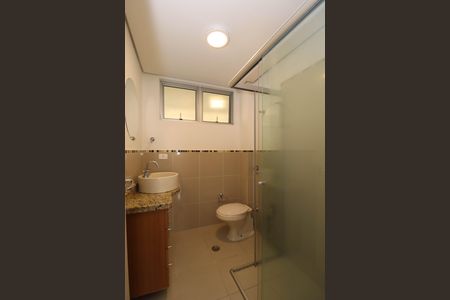 Apartamento à venda com 97m², 2 quartos e 1 vaga Apartamento à venda com 97m², 2 quartos e 1 vagaBanheiro 1