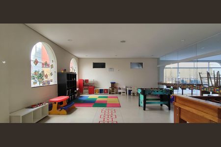 Apartamento à venda com 97m², 2 quartos e 1 vaga Apartamento à venda com 97m², 2 quartos e 1 vagaÁrea comum - Playground