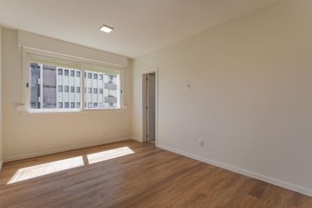 Apartamento à venda com 104m², 3 quartos e 1 vaga Apartamento à venda com 104m², 3 quartos e 1 vagaSuíte 1