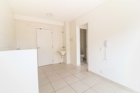 Apartamento para alugar com 34m², 2 quartos e sem vaga Apartamento para alugar com 34m², 2 quartos e sem vagaSala/Cozinha