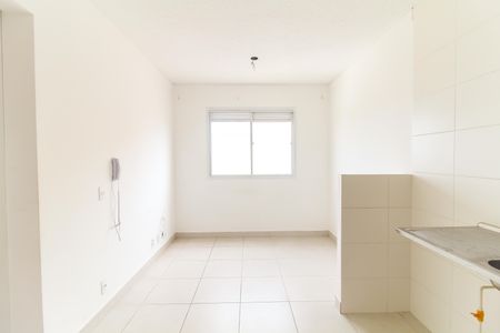 Apartamento para alugar com 34m², 2 quartos e sem vaga Apartamento para alugar com 34m², 2 quartos e sem vagaSala/Cozinha