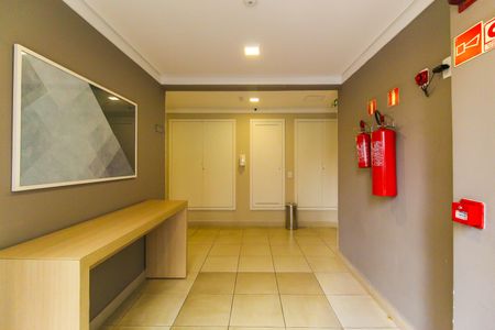 Apartamento para alugar com 34m², 2 quartos e sem vaga Apartamento para alugar com 34m², 2 quartos e sem vagaHall de entrada