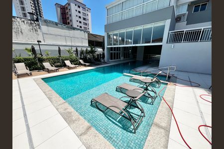 Apartamento à venda com 120m², 1 quarto e 1 vaga Apartamento à venda com 120m², 1 quarto e 1 vagaÁrea comum - Piscina