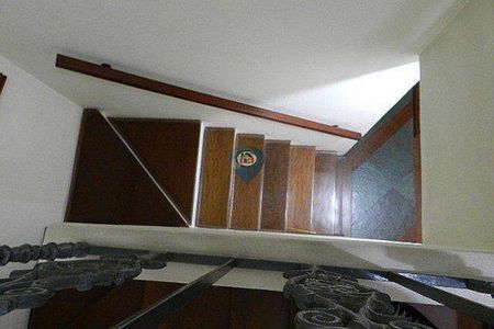 Casa à venda com 4 quartos, 140m² em Jardim Peri Peri, São Paulo