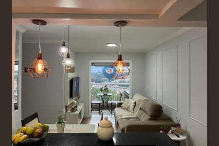 Apartamento à venda com 3 quartos, 70m² em Jardim Maria Rosa, Taboão da Serra