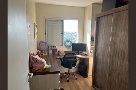 Apartamento à venda com 3 quartos, 70m² em Jardim Maria Rosa, Taboão da Serra
