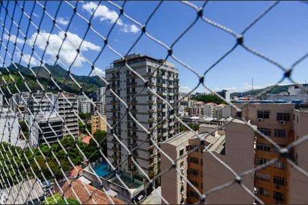 Apartamento à venda com 65m², 2 quartos e 1 vaga Apartamento à venda com 65m², 2 quartos e 1 vagaSala