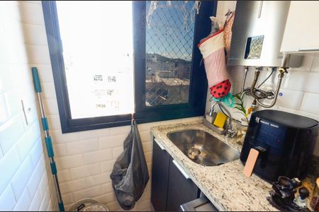 Apartamento à venda com 65m², 2 quartos e 1 vaga Apartamento à venda com 65m², 2 quartos e 1 vagaÁrea de Serviço