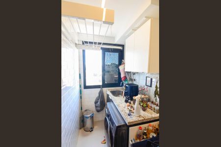 Apartamento à venda com 65m², 2 quartos e 1 vaga Apartamento à venda com 65m², 2 quartos e 1 vagaÁrea de Serviço