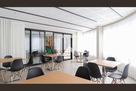 Apartamento à venda com 65m², 2 quartos e 1 vaga Apartamento à venda com 65m², 2 quartos e 1 vagaÁrea comum