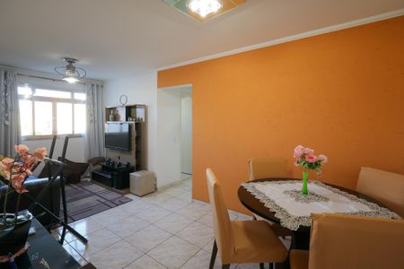 Apartamento à venda com 64m², 2 quartos e 1 vagaSala de estar - sala de jantar