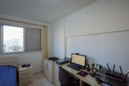 Apartamento à venda com 64m², 2 quartos e 1 vagaQuarto 2