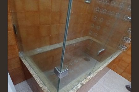 Apartamento à venda com 140m², 4 quartos e 1 vaga Apartamento à venda com 140m², 4 quartos e 1 vagaBanheiro 1