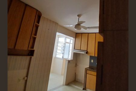 Apartamento à venda com 140m², 4 quartos e 1 vaga Apartamento à venda com 140m², 4 quartos e 1 vagaCozinha