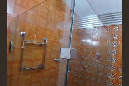 Apartamento à venda com 140m², 4 quartos e 1 vaga Apartamento à venda com 140m², 4 quartos e 1 vagaBanheiro 1