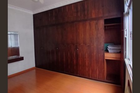 Quarto 1 de apartamento para alugar com 4 quartos, 140m² em Icaraí, Niterói