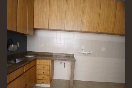 Apartamento à venda com 140m², 4 quartos e 1 vaga Apartamento à venda com 140m², 4 quartos e 1 vagaCozinha