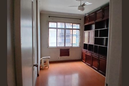Quarto 2 de apartamento para alugar com 4 quartos, 140m² em Icaraí, Niterói
