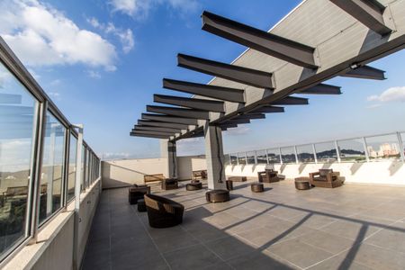 Apartamento à venda com 62m², 1 quarto e 1 vagaRooftop