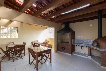 Apartamento para alugar com 47m², 2 quartos e 1 vaga Apartamento para alugar com 47m², 2 quartos e 1 vagaÁrea comum - Churrasqueira