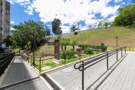 Apartamento para alugar com 47m², 2 quartos e 1 vaga Apartamento para alugar com 47m², 2 quartos e 1 vagaÁrea comum - Entrada