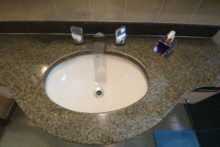 Apartamento para alugar com 175m², 3 quartos e 2 vagasBanheiro Social