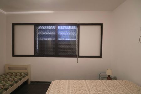 Apartamento para alugar com 175m², 3 quartos e 2 vagasQuarto 2