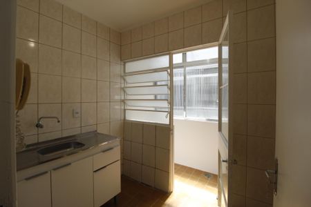 Apartamento à venda com 42m², 1 quarto e sem vagaBanheiro da Suíte 1