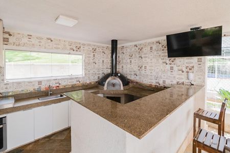 Apartamento para alugar com 60m², 2 quartos e 1 vagaÁrea comum - Churrasqueira