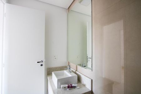 Apartamento para alugar com 94m², 3 quartos e 2 vagas Apartamento para alugar com 94m², 3 quartos e 2 vagasBanheiro Social